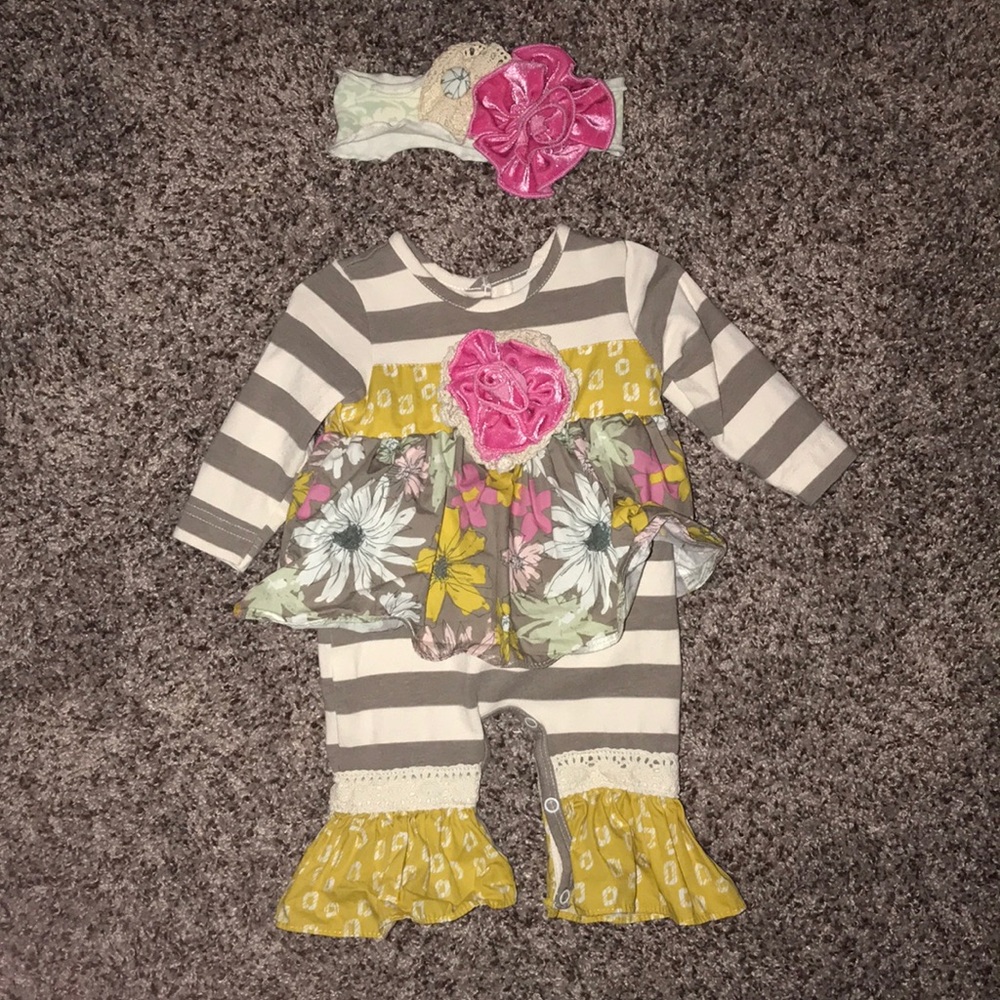 Boutique outfit 0-3 Mo